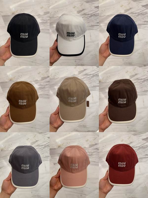 Miumiu Cap dx36